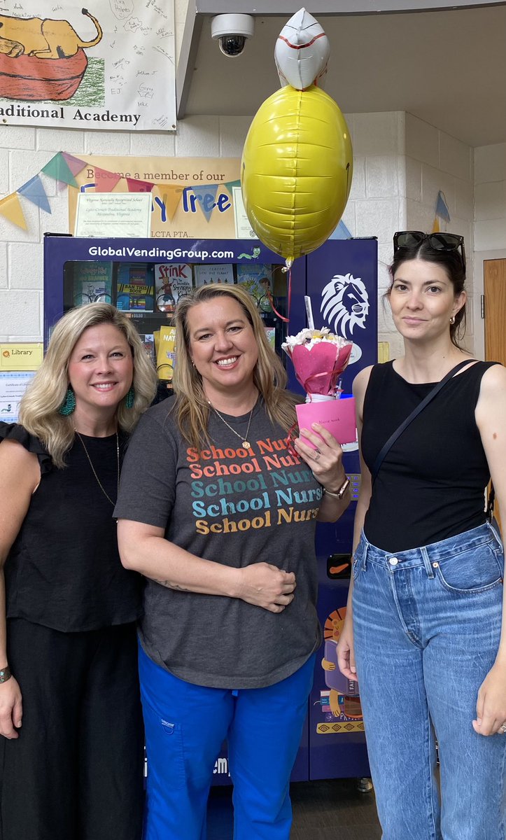 LylesCrouch's tweet photo. Thank you Nurse Wood for all you do for our students, staff, and community!! Happy School Nurse Day!! @ACPSk12 @lctapta #SND2024 @acps_nurses https://t.co/tkTNCfa4oV