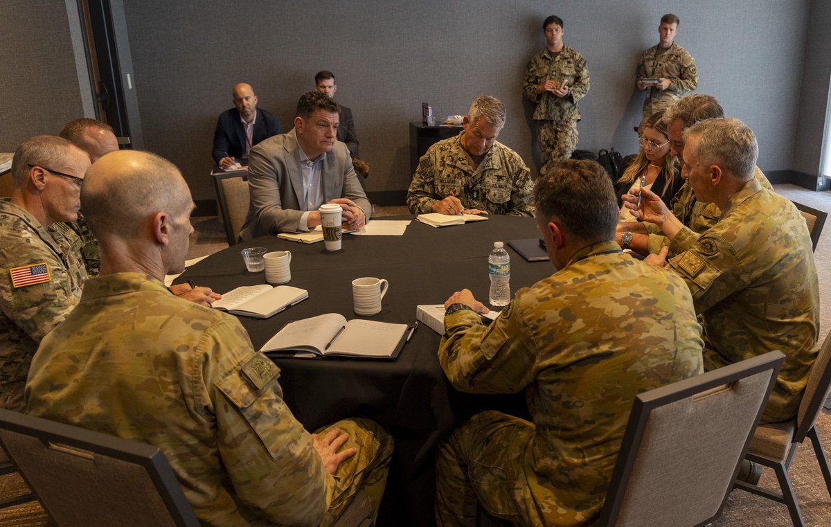 ASD Maier met with Australian Major General Paul Kenny at #SOFWEEK2024 to discuss ongoing SOF-to-SOF collaboration and opportunities to deepen bilateral defense cooperation.