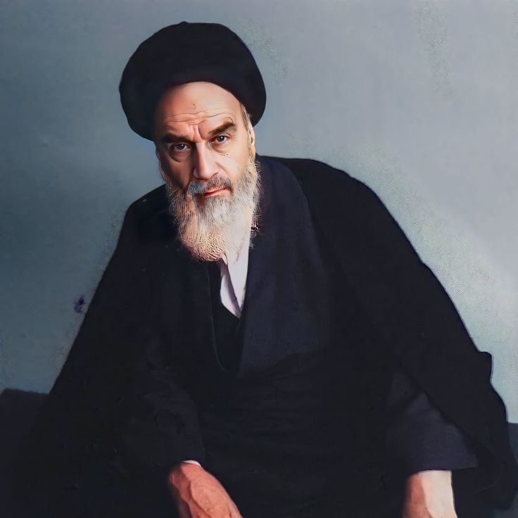“My final message to Muslims and the oppressed worldwide: Do not wait for independence and freedom to be given as a gift by your rulers or foreign powers. Take charge of your destiny and strive for liberation with determination and unity.” 

— Imam Khomeini (r) | #KhomeiniForAll