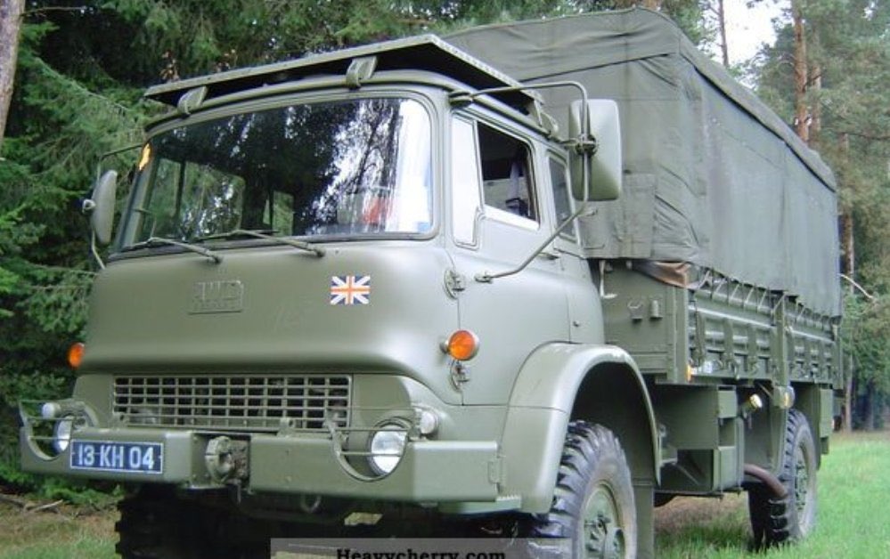 HURRY UP & WAiT tweet media