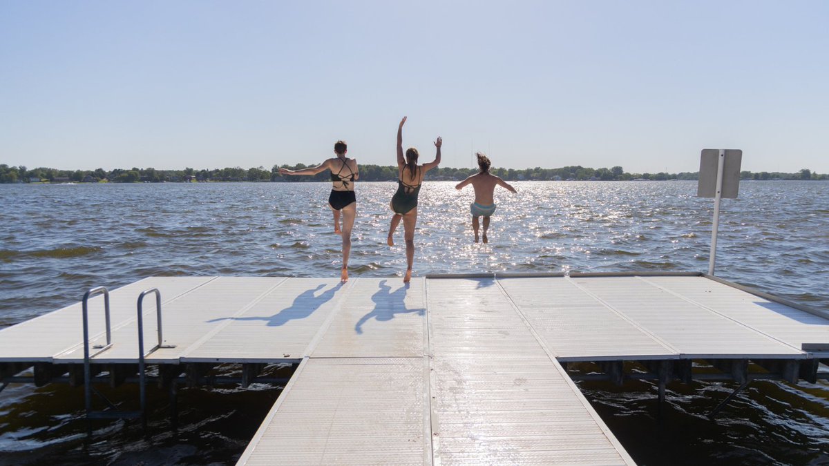 gracecollege's tweet photo. Soaking up the first rays of summer sun. 😎 Tell us about your summer plans in the comments! 👇

#BestSummerEver #WinonaLake #LivinTheDream #LifeByTheLake https://t.co/gy8YgVynBl