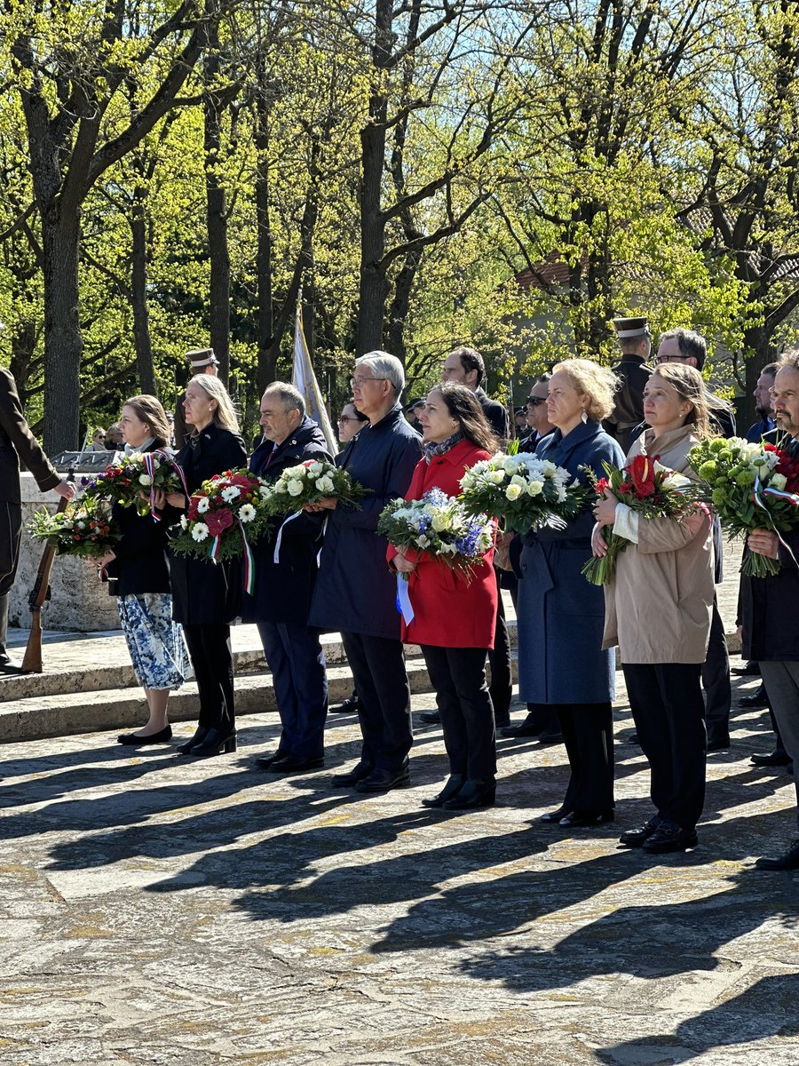 Commemorating the end of #WorldWarII with a moving wreath laying ceremony at the #BrethrenCemetery in #Riga for the victims of the Nazi regime. #NeverForget