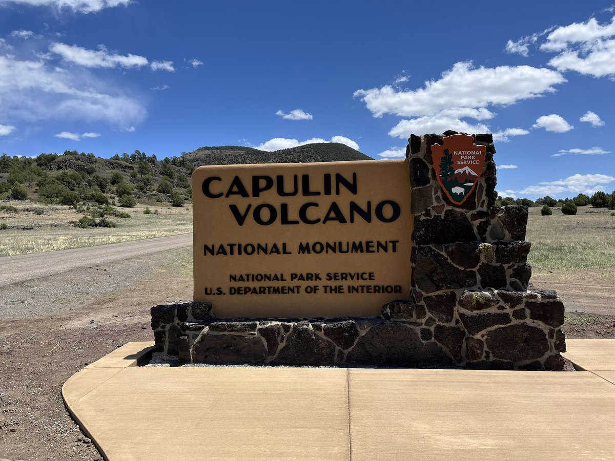 After many drives by it, we finally made some time today to visit @CapulinNPS It’s majesty revealed the folly of our impatience. #ParkChat @naturetechfam @Stars252525 @laurendanner360