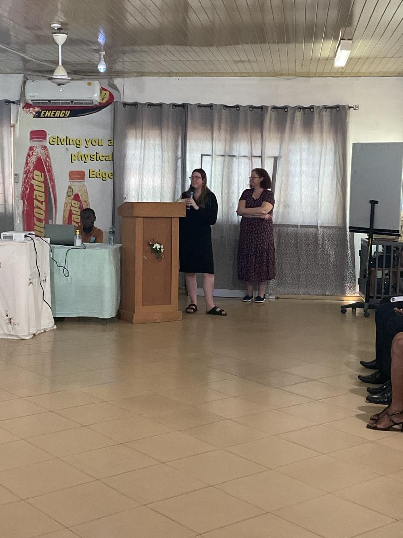 Tema General Hospital visit today. Discussing #behaviourchange and the #COMB model

Great session from <a href="/Dr_SArmstrong/">Dr Siân Armstrong</a> on capability, opportunity and motivation and hoe we need all of.these to change behaviour

#GhanaSAPG
#cwpams