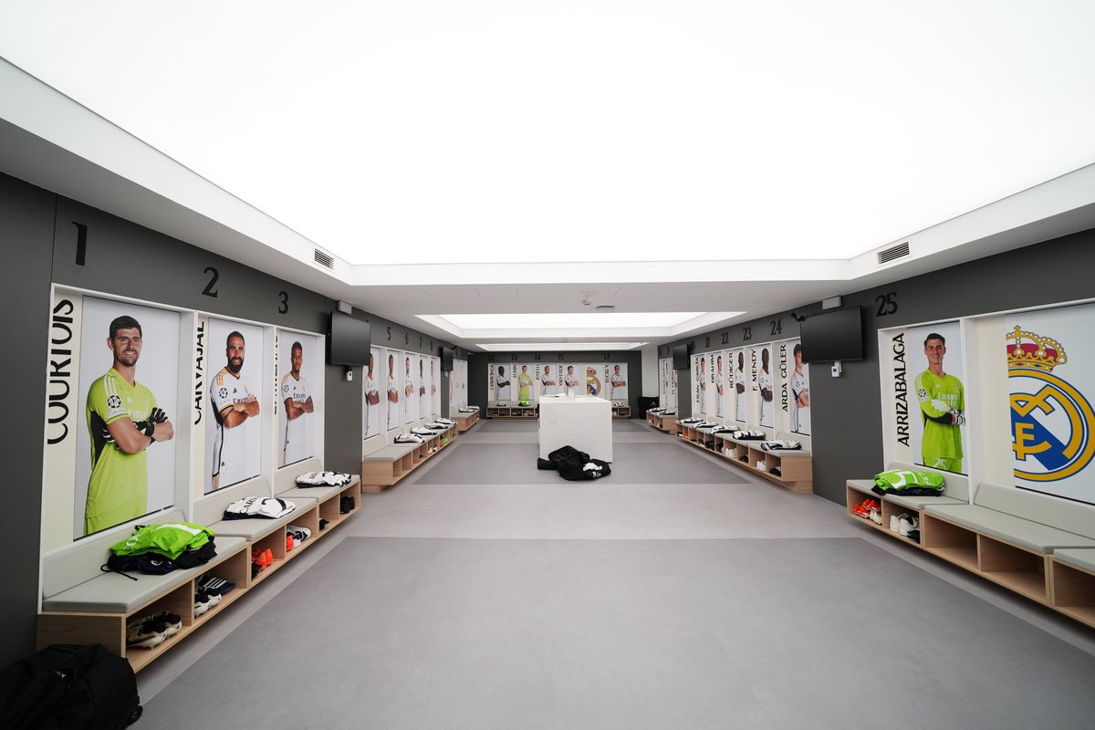 The home changing rooms are a thing of beauty! 😍🥵 Watch the #UCL LIVE on DAZN.com