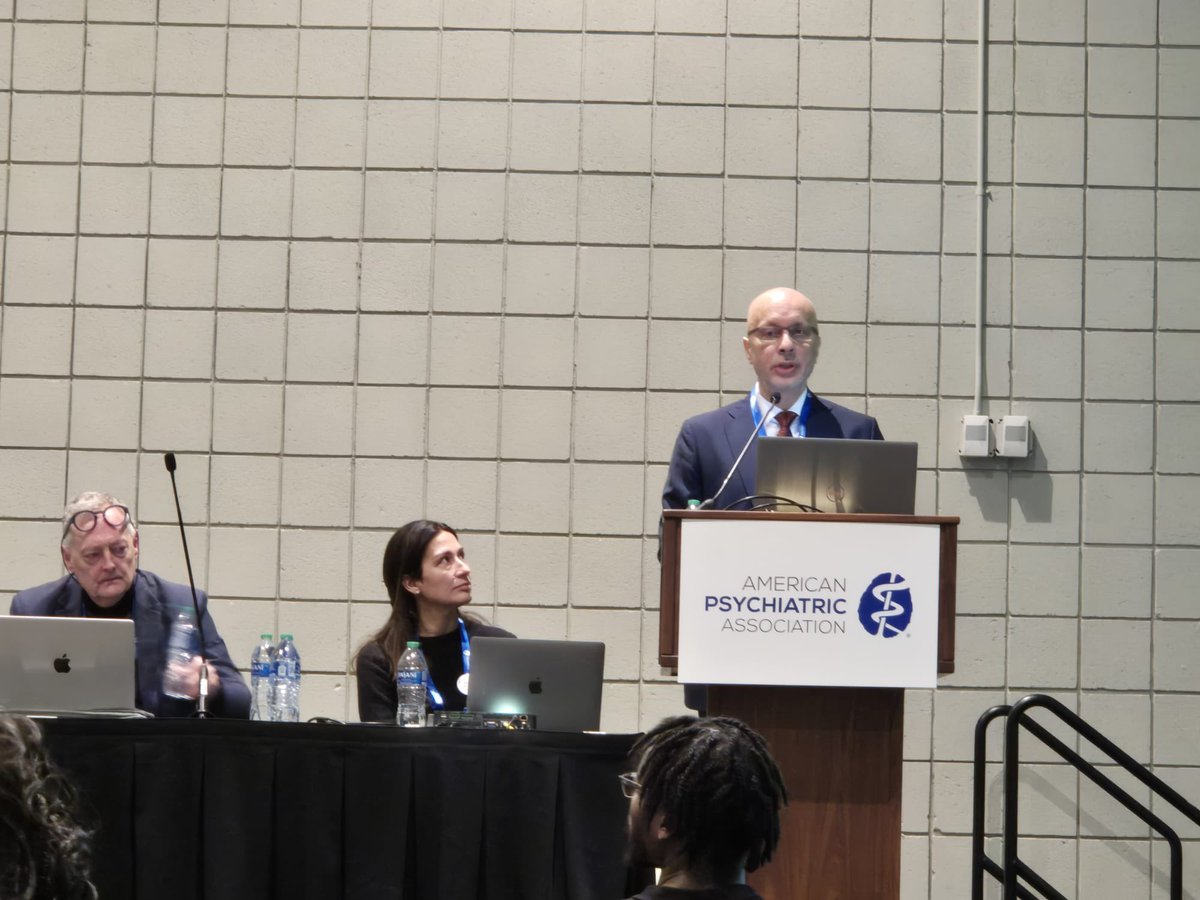 It was a pleasure to present on the Diversity of training across Europe with esteemed colleagues Prof Geert Dom @Euro_Psychiatry, Dr Hygiea Cassiano from @CPA_APC and Prof Mohammed Al-Uzri @rcpsych on a session about Psychiatric training across the Atlantic @rcpsychINTL #APAAM24