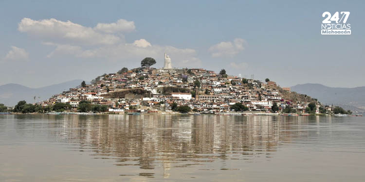 Este miércoles 8 de mayo inician las reuniones interinstitucionales con las comunidades de la ribera del #LagoDePátzcuaro para acordar acciones conjuntas que permitan su recuperación.

#247NoticiasMichoacán

247noticiasmichoacan.com/?p=309597