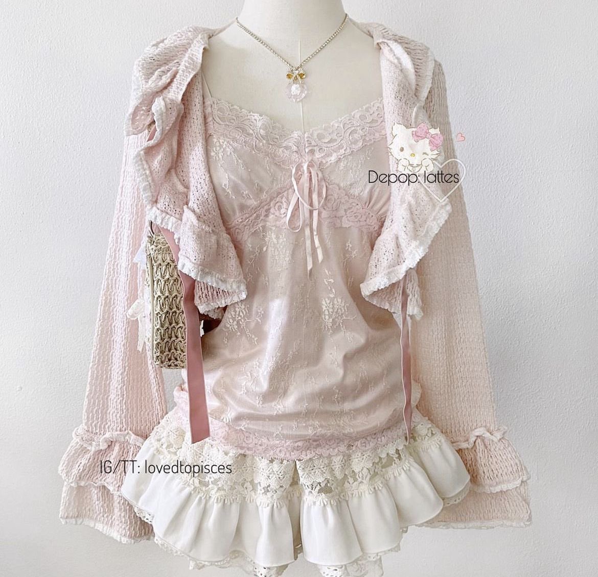 lvrikiiq's tweet photo. build an outfit based on you !! ୨୧ 
            ꒰ PINK 🍥ྀིྀིྀིྀིྀི EDITION ꒱
         ༊*·˚ qrt with your results !! https://t.co/W4NniTg6jW