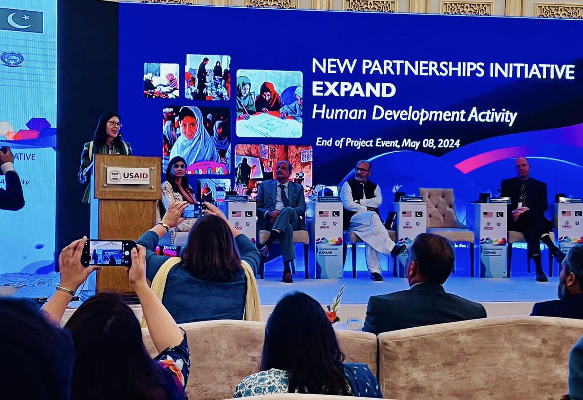 Our team in #Pakistan just wrapped up their end of project event, celebrating the amazing work of our local partners in #health and #education advancement! Check out this piece on the event: urdupoint.com/en/education/u…