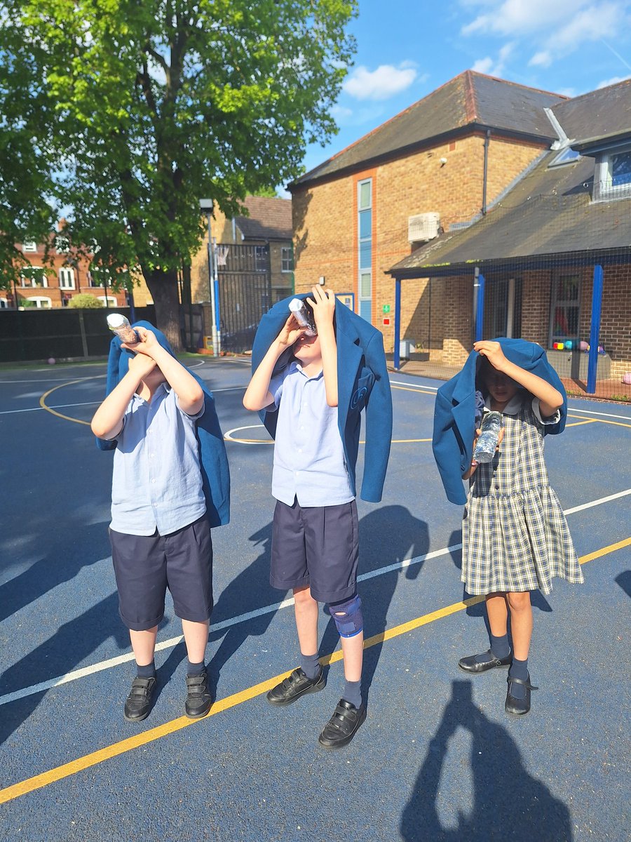 UptonSciences's tweet photo. Awe and wonder for @UptonForm4 STEM club as they could finally test their finished pinhole cameras and witness first-hand how our eyes invert everything we see! 📷👁🔎#UptonJourney @UptonHouseSch #STEAMahead @UptonHead https://t.co/R4aRTJ2vLg