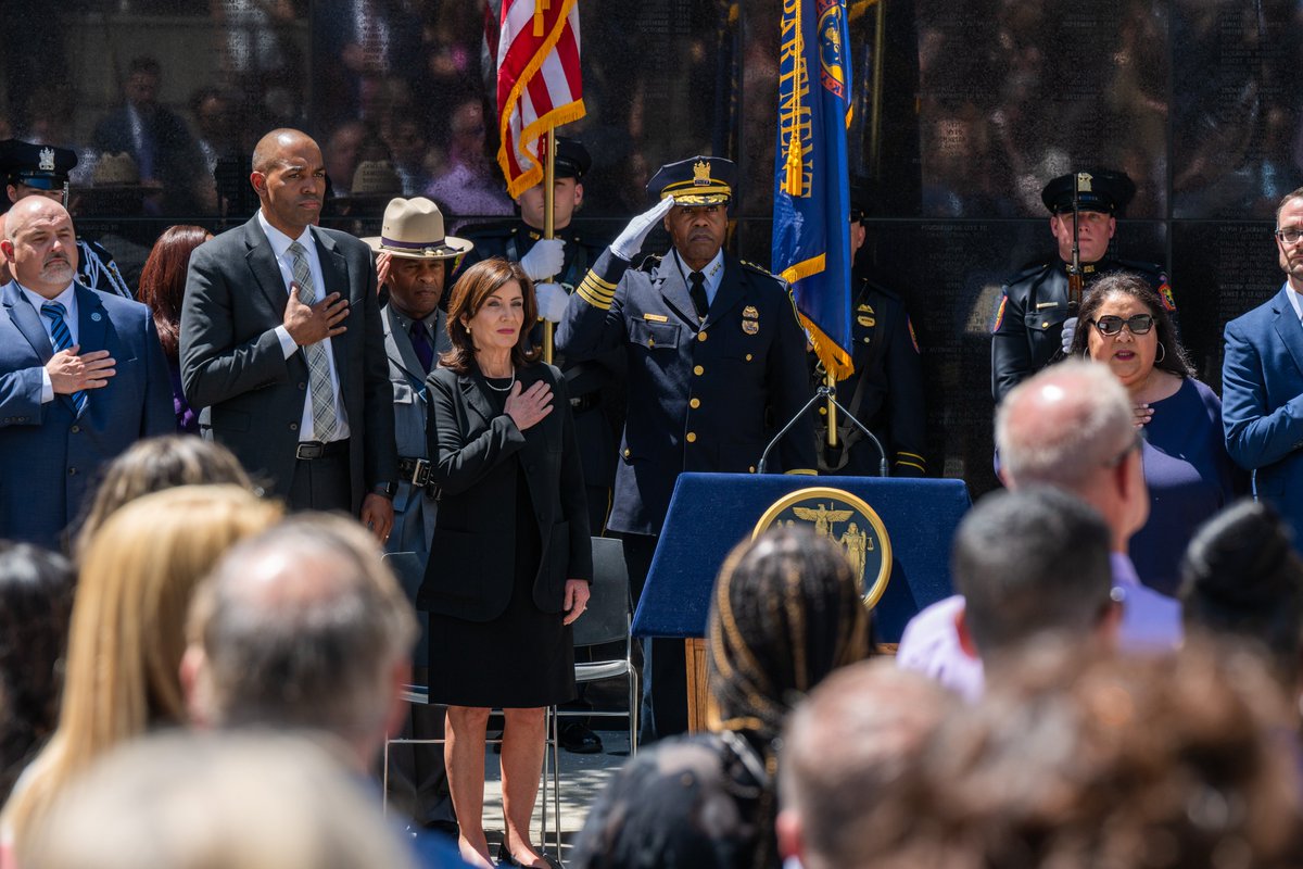 Yesterday, we honored our fallen officers at the New York State Police Officers Memorial. It is so important to remember those who made the ultimate sacrifice to keep our communities safe. Thanks to all of our officers who show bravery and heroism on a daily basis.