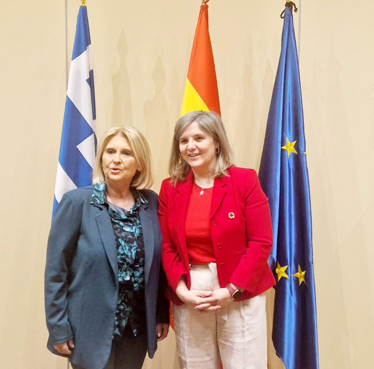 💼 Reunión de la SEM, @PiliCancela, con la Viceministra de Asilo y Migraciones de Grecia, Sophia Voultepsi. ➡️ En el encuentro ambas responsables políticas compartieron buenas prácticas sobre migración regular e integración de personas migrantes.