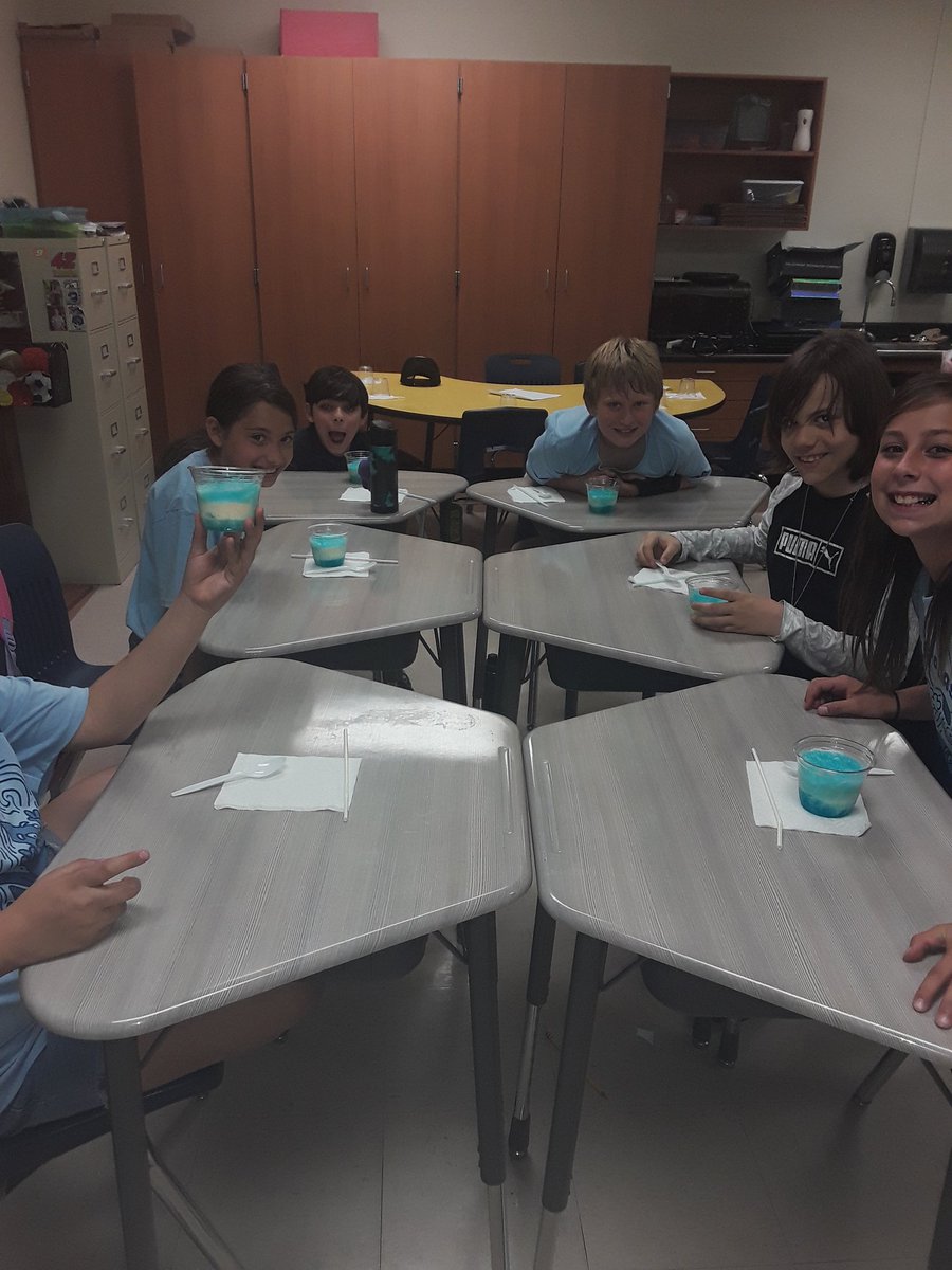 Amy Seitz tweet media