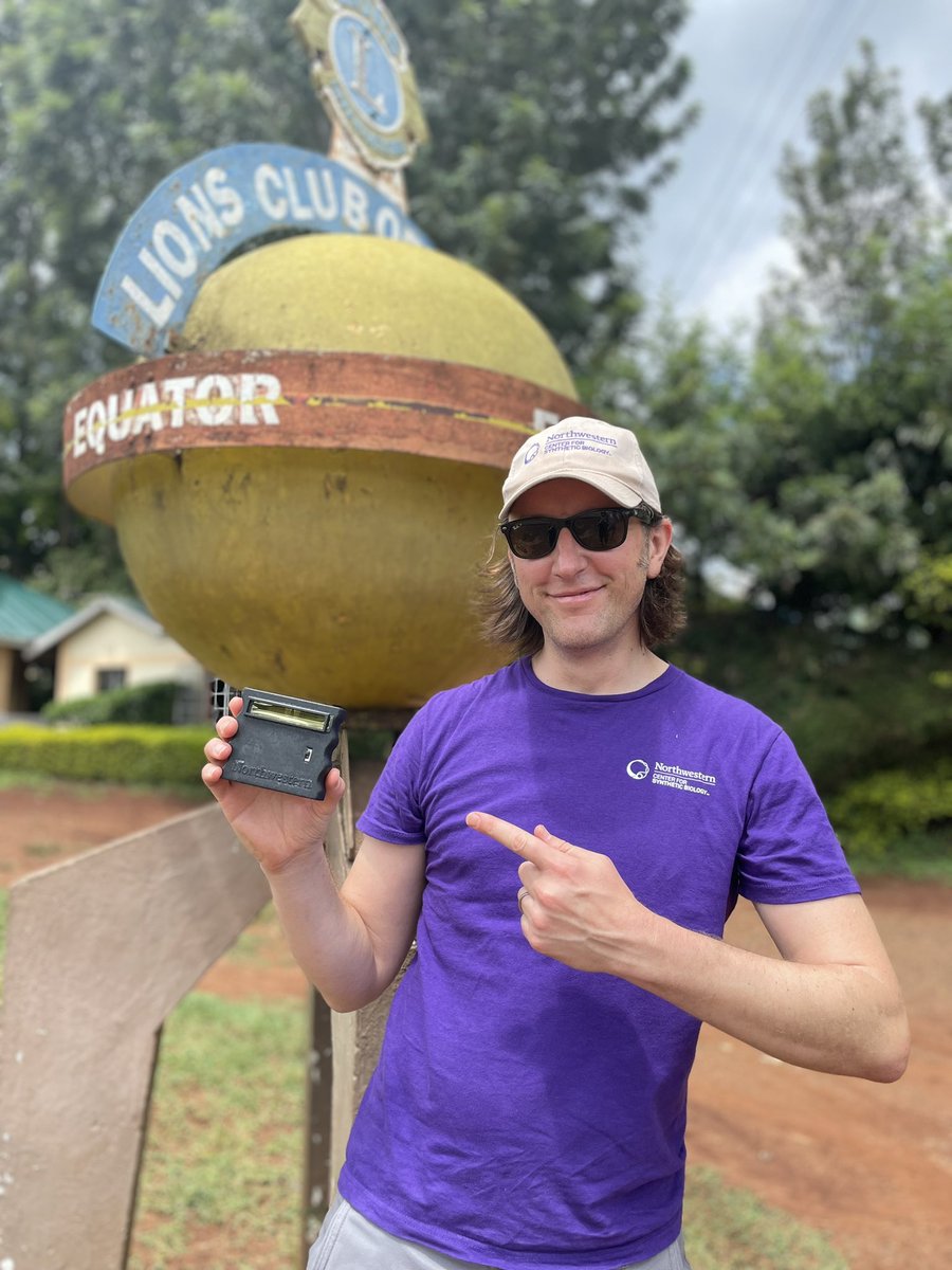 We are having some fun too! Team members celebrating controls working in the field. @NUSynBio at work AT THE EQUATOR! #synbiofortheplanet . @NorthwesternU