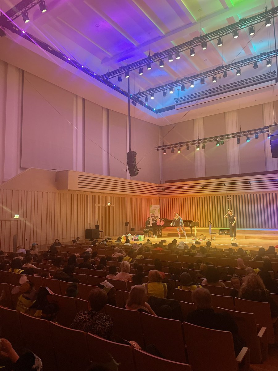 We’ve had an incredible mini-beasts adventure today at @StollerHall 🐝 🕷️ 🐞 🐛 🪲 🐜 🪳 🪰 Thanks to everyone who helped us put on an un-bee-lievable show at this year’s #EYFS Musical Celebrations! We hope you had as much fun as we did ⭐ 🎶