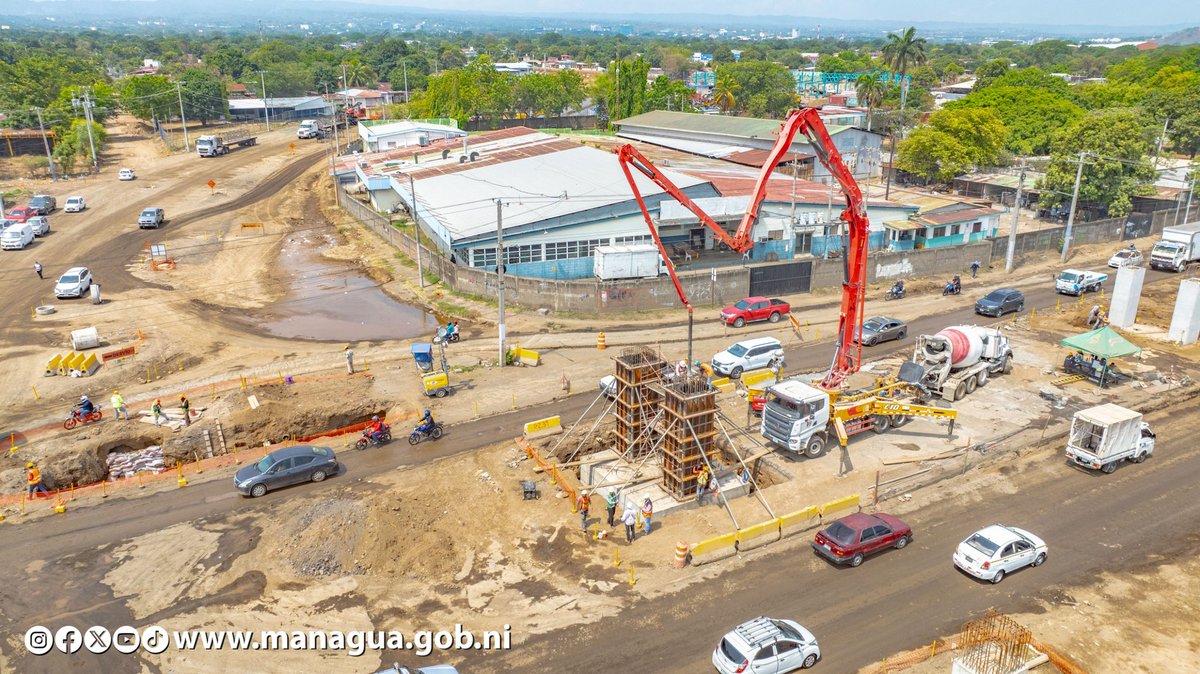Hilo 🧵 Pista Juan Pablo ll

1. "¡Avanzamos con paso firme en la modernización de la Pista Juan Pablo II en Nicaragua! Tramos I y IV muestran un progreso del 33% y 15%, respectivamente. ¡Orgulloso de liderar un proyecto que transformará nuestras vías! 🚧👷‍♂️ "

#Nicaragua