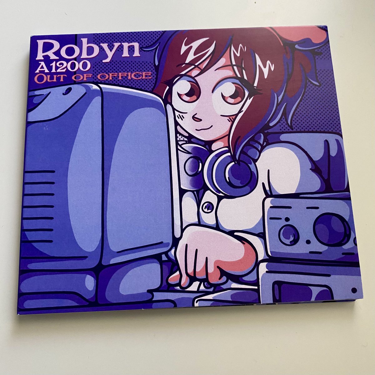 Things of Neon tweet media