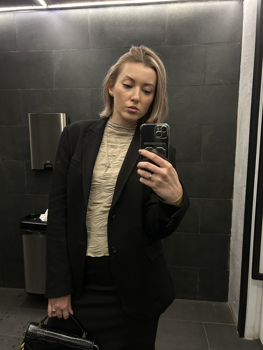 Трансформация в ✨mommy✨ проходит успешно