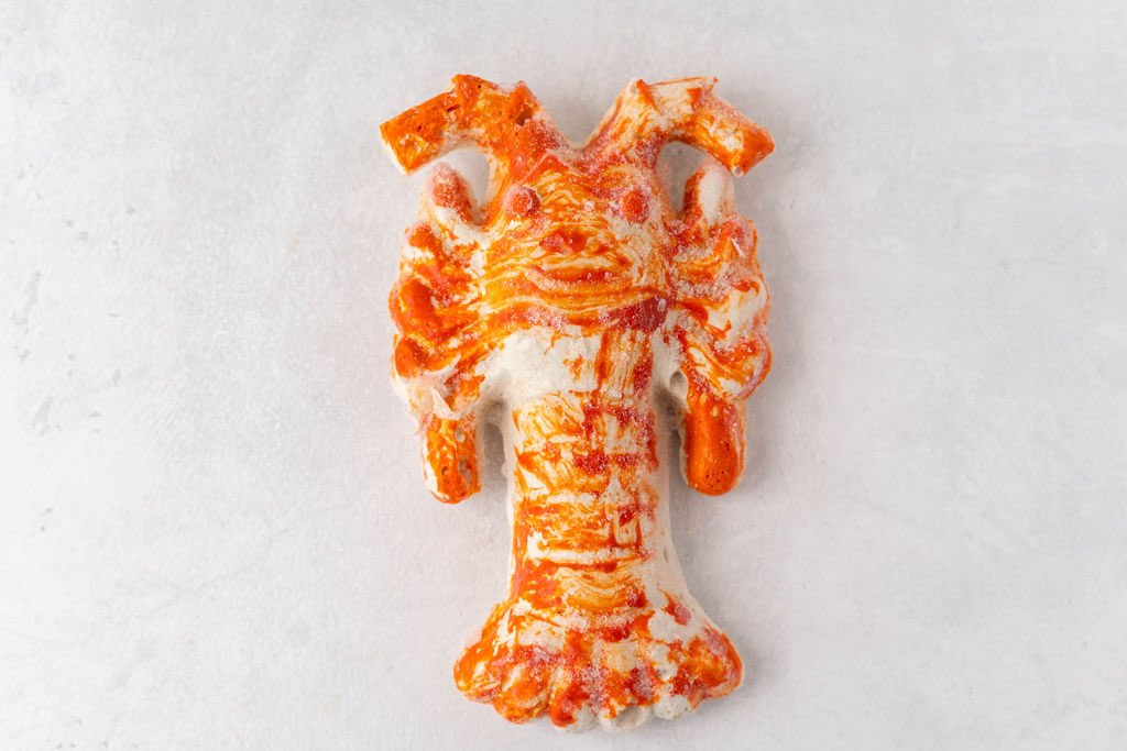 Me: *minding my own business* 

My worthless brain: “Do NOT, under any circumstances, think about that vegan lobster that looks like a beanie baby.”