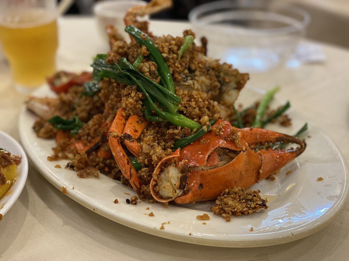 mayu_okabe's tweet photo. GWはマカオと香港へ😍
日中は街をのんびりまわって、美味しいご飯を食べるゆる楽しい旅行でした✈️
マカオで泊まったホテルがキラッキラしててとても好み🥹 https://t.co/TeuDDNDdZJ