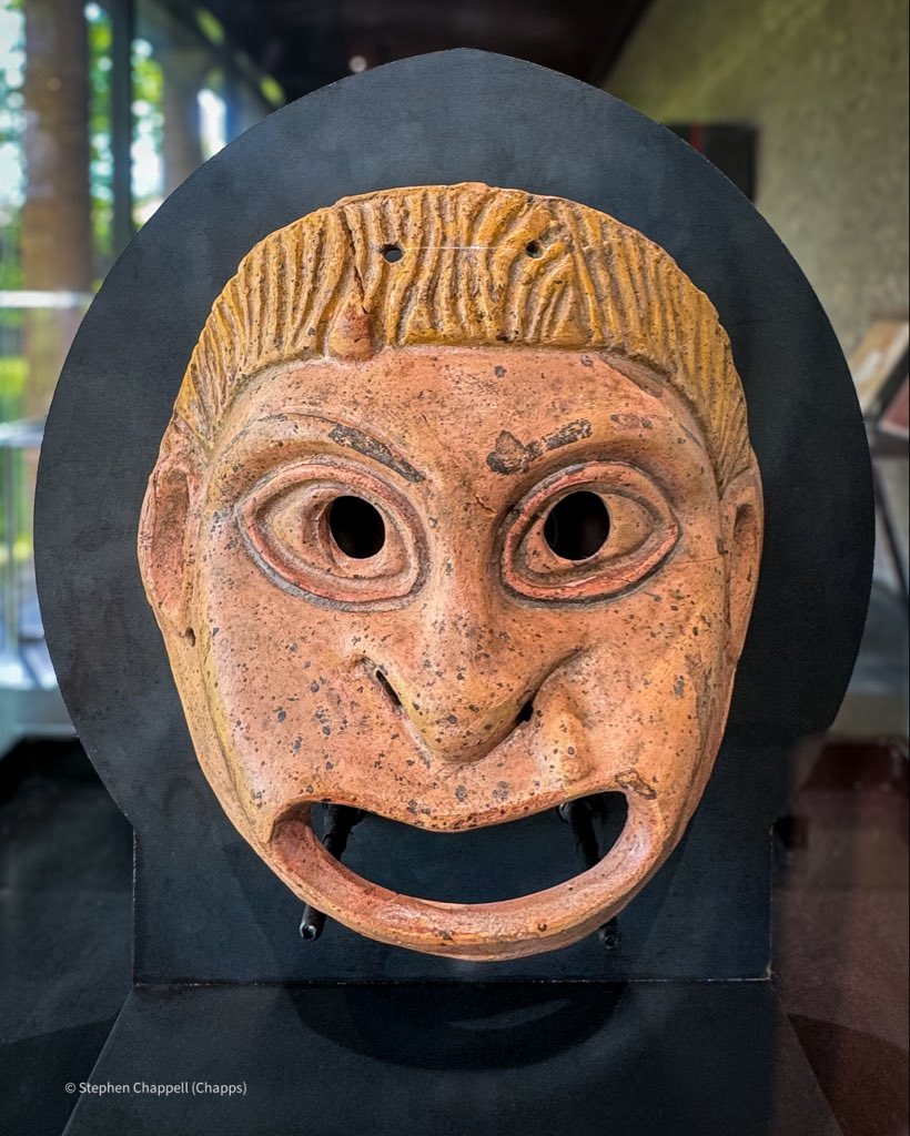 Polychrome theatrical mask, found in the Theatrical mask
House of Lesbianus and Numicia Primigenia, #Pompeii (I, 13, 9), inv. 11227. 

Currently on display in the exhibition ‘The Other Pompeii: Common Lives in the Shadow of Vesuvius’ at the Grand Palestra. #polychromy 

📸 me