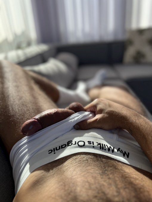 Want some? 🥛#imartshame https://t.co/AQURin1szY<a href="/tag/imartshame"class="tags">#imartshame</a>