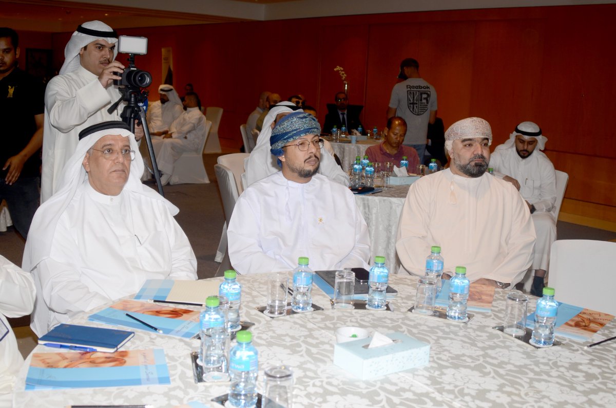 OmanEmbassyKwt's tweet photo. السفارة تقيم مؤتمرا صحفيا للترويج السياحي لسلطنة عمان وموسم خريف ظفار بحضور مسؤولين من وزارة التراث والسياحة وبلدية ظفار، وممثلي خطوط الطيران وشركات السفر والسياحة و وسائل الإعلام الرسمية والصحافة المحلية وصنّاع المحتوى في وسائل التواصل الاجتماعي. @FMofOman @OmanMHT @DhofarMun https://t.co/A1Mvb6HkU5