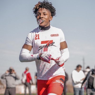 Penn State football has extended an offer to Bryson “BB” Brown (2027), a 5-foot-11, 170-pound DB from Oklahoma’s Owasso High School. This is he is first Power Four offer. nittanysportsnow.com/2024/05/penn-s…
