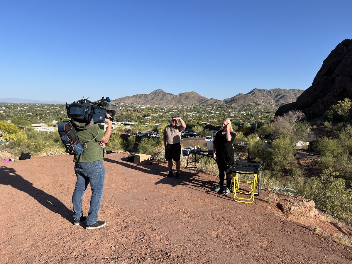 Good morning! Today we’re sharing safe hiking and heat awareness messaging with local media at Camelback Mountain. Let’s all Take a Hike, Do It Right! 🥾⛰️ Learn more at phoenix.gov/parks/hikeright @PhoenixParks @PHXFire