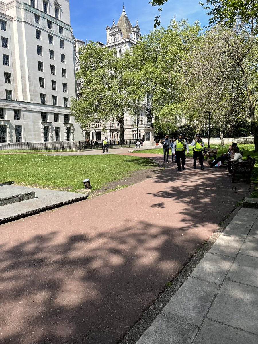 #ProjectServator officers carried out deployments to several locations including #WhitehallGardens in preparation of @RideLondon. If you see something that doesn't feel right, trust your instincts and contact police or report using Gov.uk/ACT