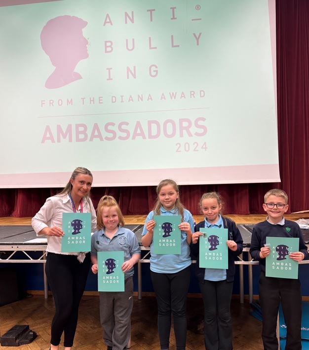 Our anti-bullying ambassadors are feeling proud of their achievement today. They did amazingly at the @DianaAward training and have so many initiatives to share in school. We can't wait to see what they accomplish next 🎖️✨#bravekindcurious #primary #antibullying
