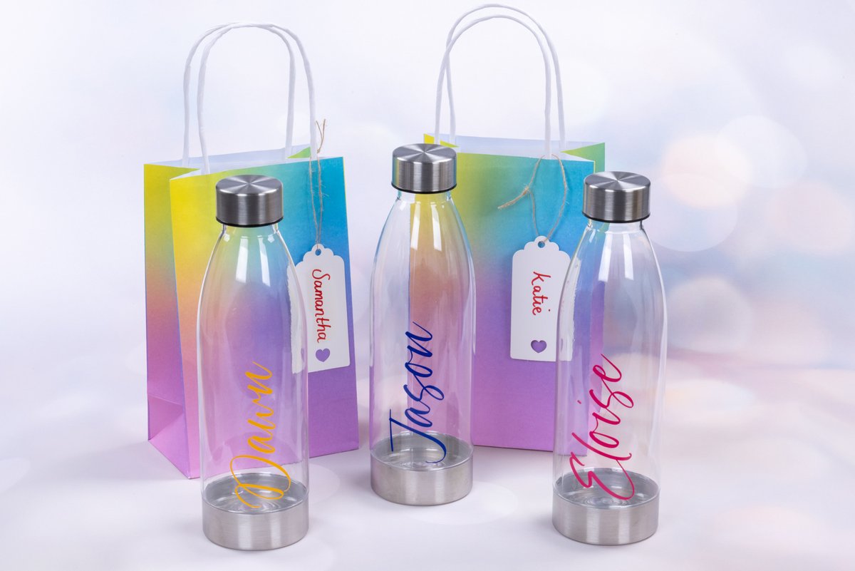 BWC_CPADS's tweet photo. A huge thank you to the amazing @SarahTaMc and @AsmaMurtaza07 from the Renal Unit @BWC_NHS who gifted each member of the @BWC_CPADS team a personalised water bottle and keyring for all the recent work that we have produced for them. Thank you from us all we love them! ❤️#Teamwork https://t.co/pPrERviRYd