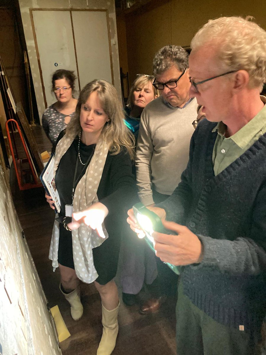 MoWaVL's tweet image. Een inspirerende dag voor onze interieurwachters in Brussel! Dank aan Aline Genbrugge en Alexis Guillou voor de boeiende opleiding over schadebeelden en restauratie van schilderijen op paneel en aan @FineArtsBelgium voor de fijne samenwerking en het hosten van dit evenement.