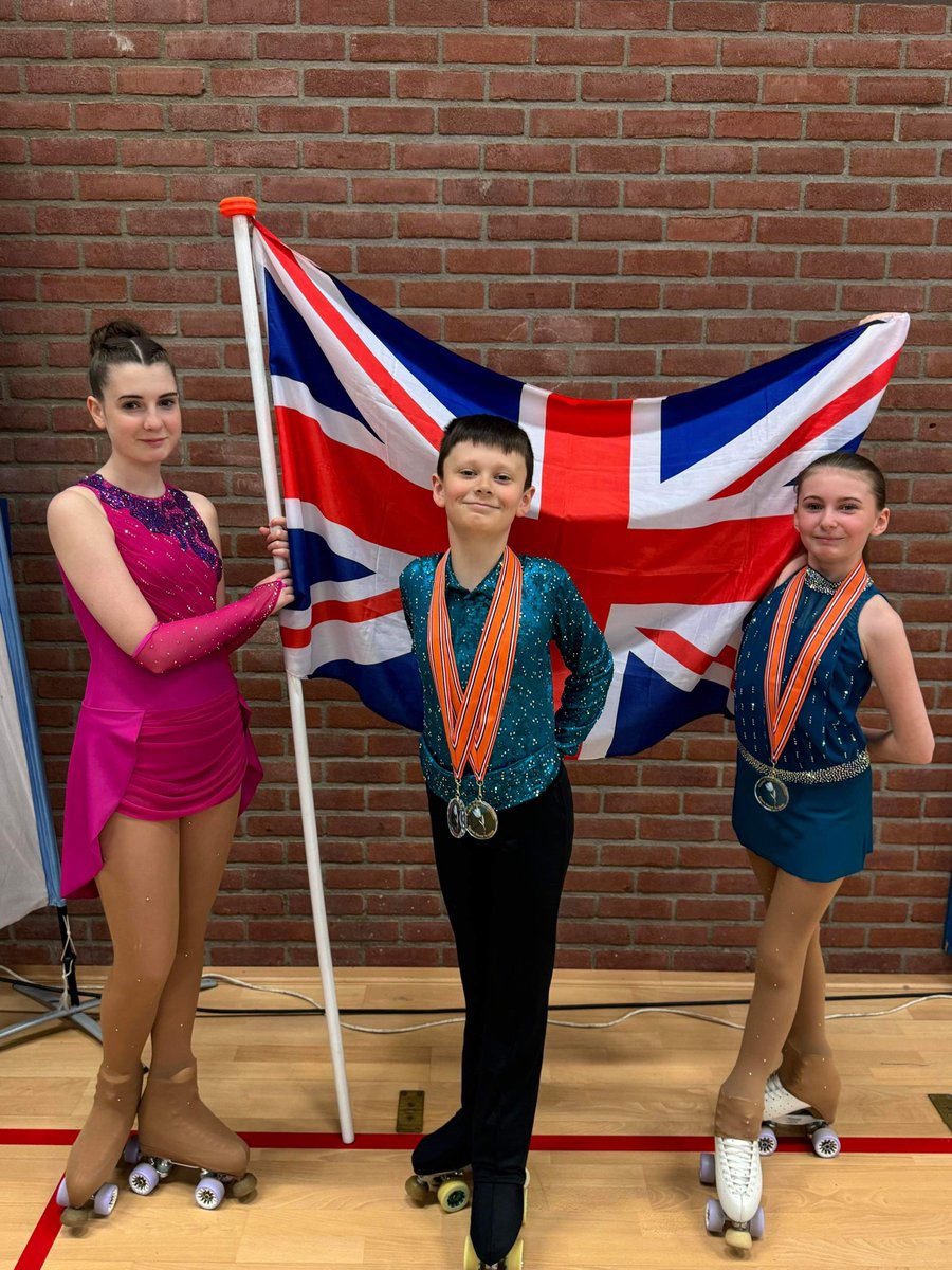 Crystal Tulip Competition Moerkapelle, The Netherlands 🇳🇱
#teamspectrum #gbskateartistic #artisticrollerskating #rollerskating #skating #crystaltulip