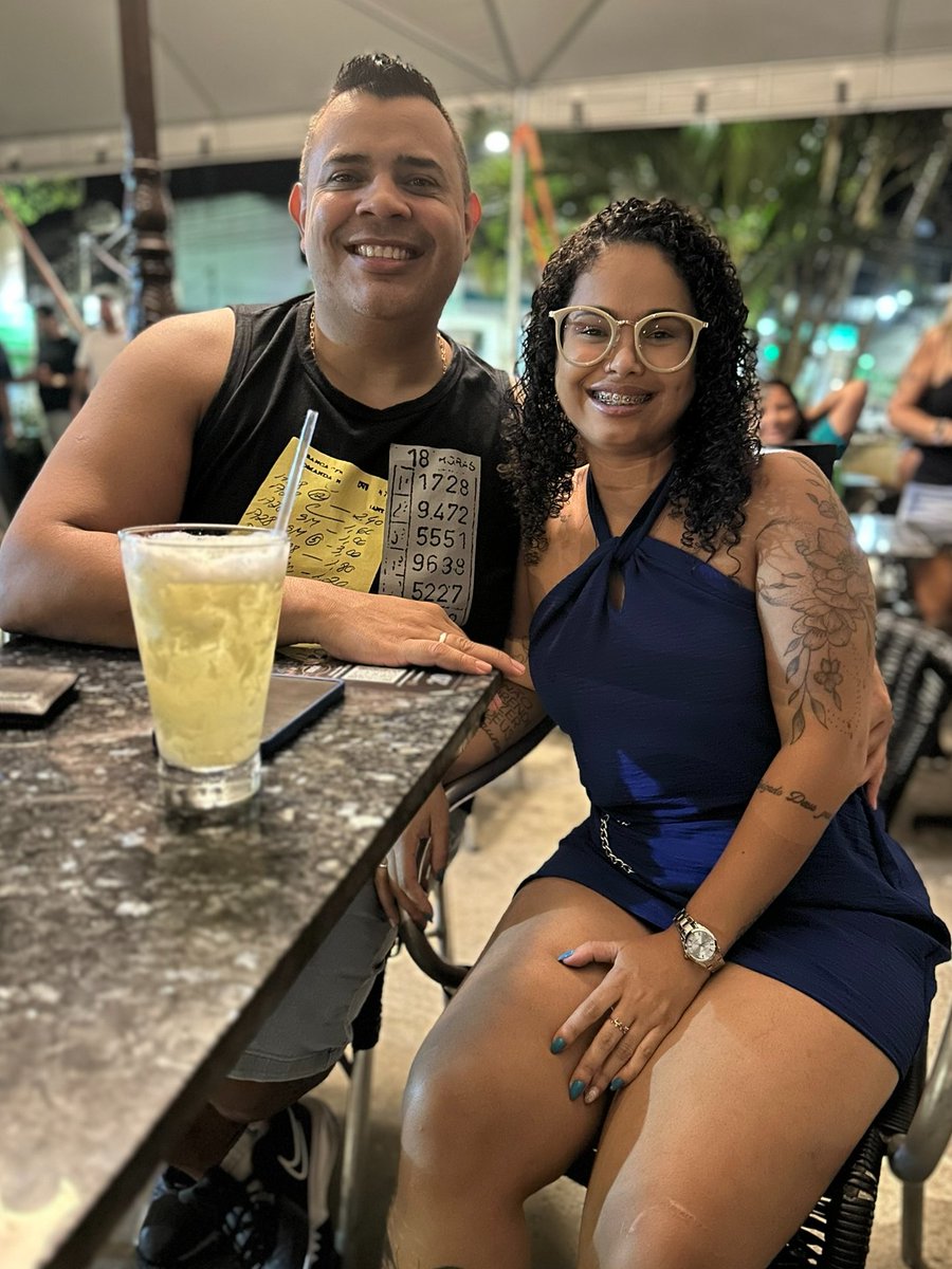KIM_DJ's tweet photo. Um registro com meu amor do último final de semana, um pagodinho de respeito. <3 https://t.co/e8zbMs2aDC