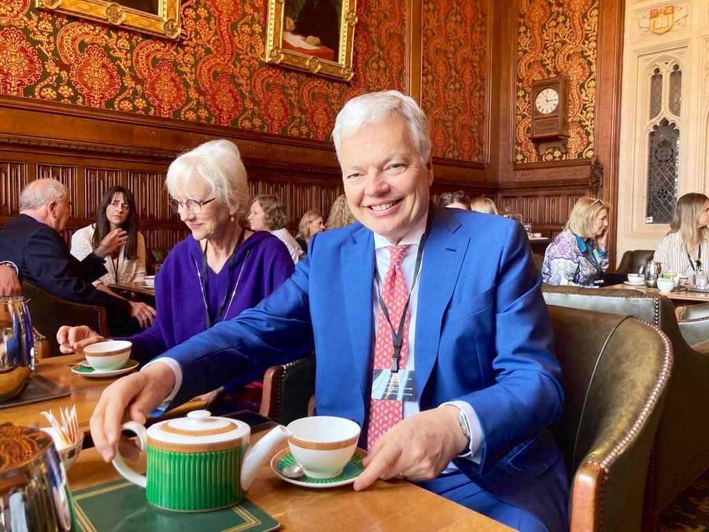 Un Plaisir d’échanger ce mercredi à #Londres 🇬🇧 sur mon ambition et mes engagements pour @CoE_fr et @PACE_News avec les parlementaires 🇬🇧. Merci @IanLG_MP, Andrew Percy, Ian Paisley, Lord James Wharton, @davidmorrisml, @Pauline_Latham, Lord Don Touhig, Lord David Blencathra,…