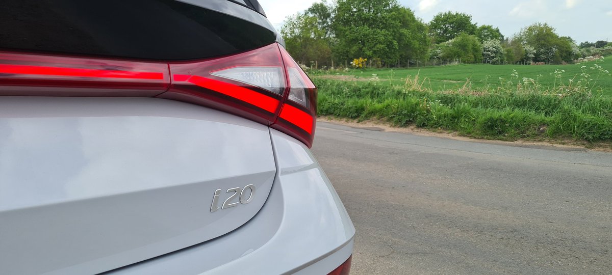 MttRbnsn's tweet photo. Actually, last thing before Crumplebury: I'm now in a car from almost the other end of the @Hyundai_UK_PR portfolio for a week-and-a-bit - the #i20 #Ultimate 100hp #TGDi. Updated i20 from £21,530, Ult. from £24,180 and this car £24,780 (as I think it's in £600 Lumen Grey Pearl?). https://t.co/hQfJV4Torc