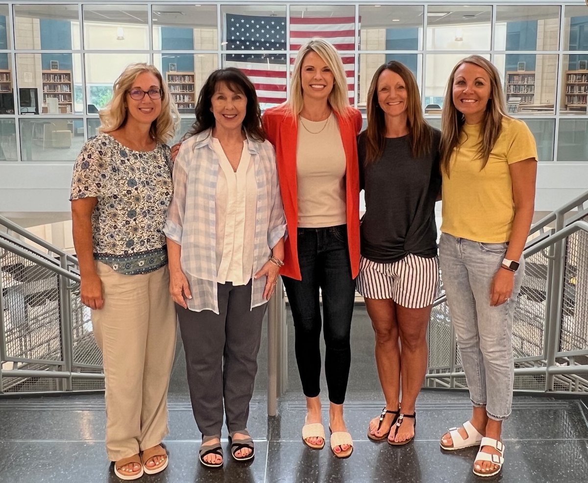 We are grateful for our School Nurses! Their care, dedication & readiness to help our students and keeping the #WJHSD community informed about health, nutrition & first aid. Please join us in thanking our nurses on #SchoolNurseDay during #NationalNursesWeek ! #WErTJ @phmsjaguars