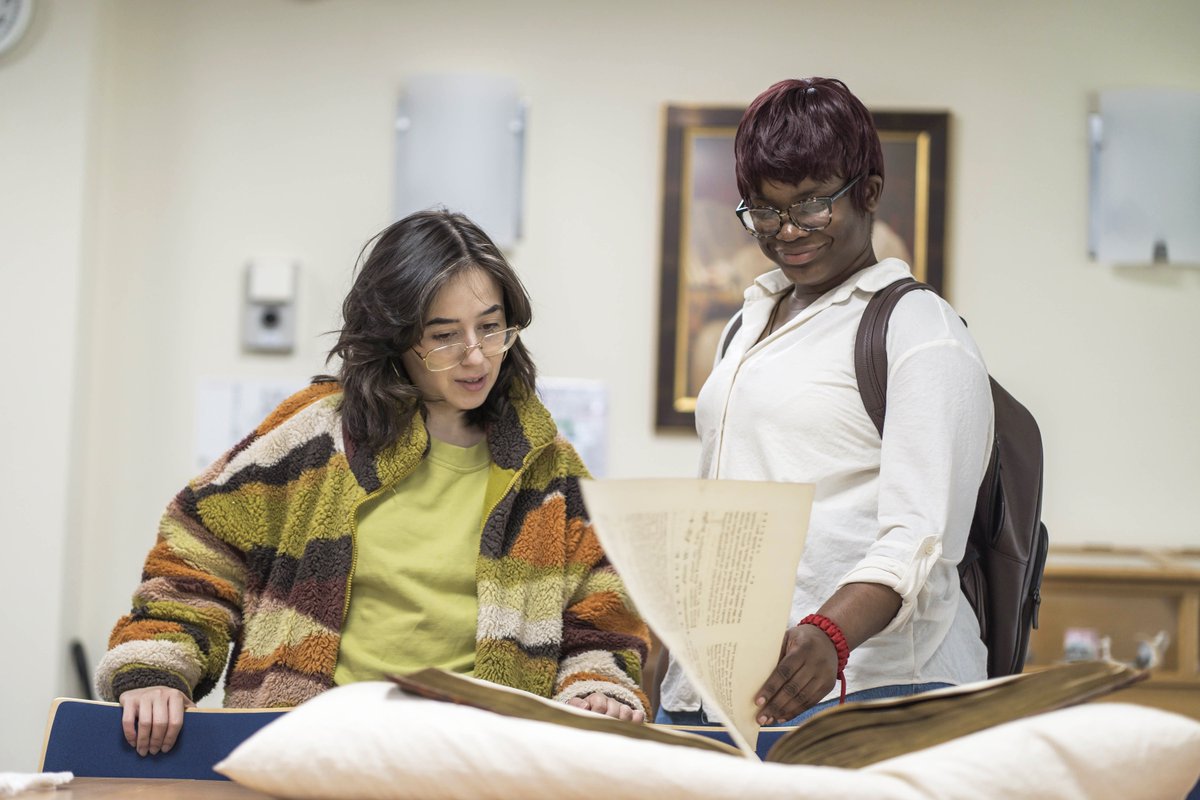 Looking to study a degree in the Humanities, History, Archaeology, Liberal Arts, Philosophy, Religion or Creative Writing? Find out what UWTSD has to offer at our Lampeter open day! 📅 22nd June 📍 Lampeter Book your place 👇 eu1.hubs.ly/H090jvQ0