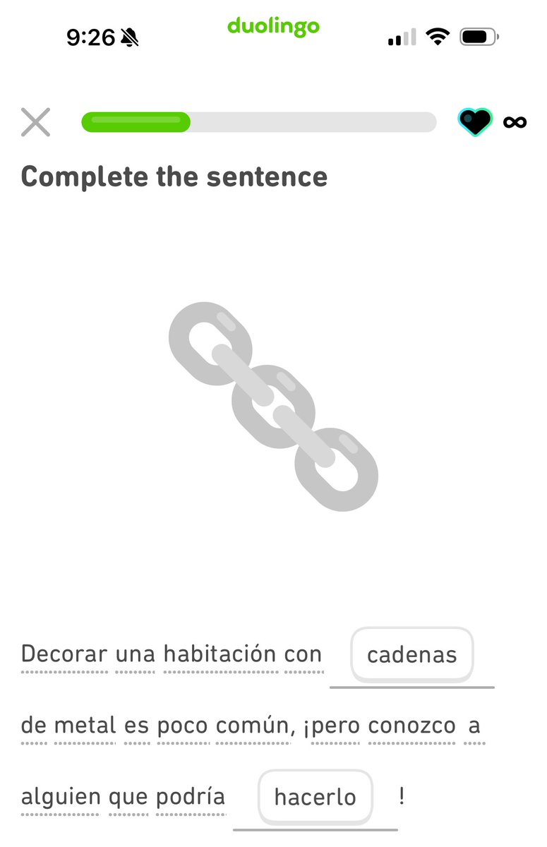 Yeah @duolingo it is pretty unusual to decorate a bedroom with metal chains…wtf 🤦‍♂️ #aprenderespanol