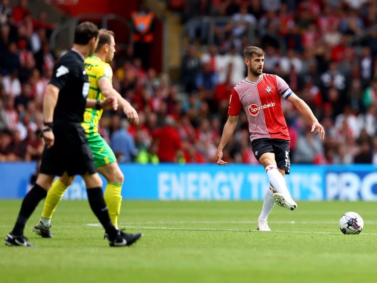 Jack Stephens' Purple Patch In Numbers (Last 5 90s): 📈

Pass Accuracy: 91%
Chances Created: 3
Passes into Final Third: 37
Tackles Won: 70%
Duels Won: 62%
Goals Conceded: 5
Clean Sheets: 1 
Average Rating: 7.5 ✅

Super Jack 💪

Does he start in #SaintsFC's playoff XI?