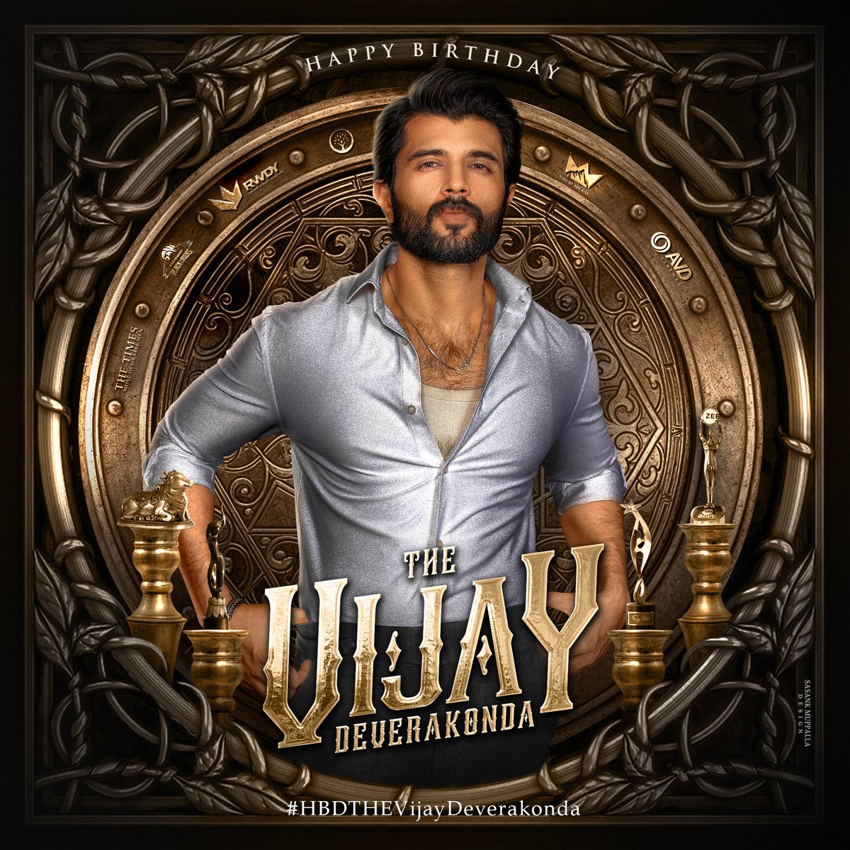 Here’s the Common DP to celebrate
THE Rowdy Boy <a href="/TheDeverakonda/">Vijay Deverakonda</a> birthday.❤️🤗

Design:<a href="/sasankmuppalla/">Sasank Muppalla</a>

#VijayDeverakonda #HBDTheVijayDeverakonda