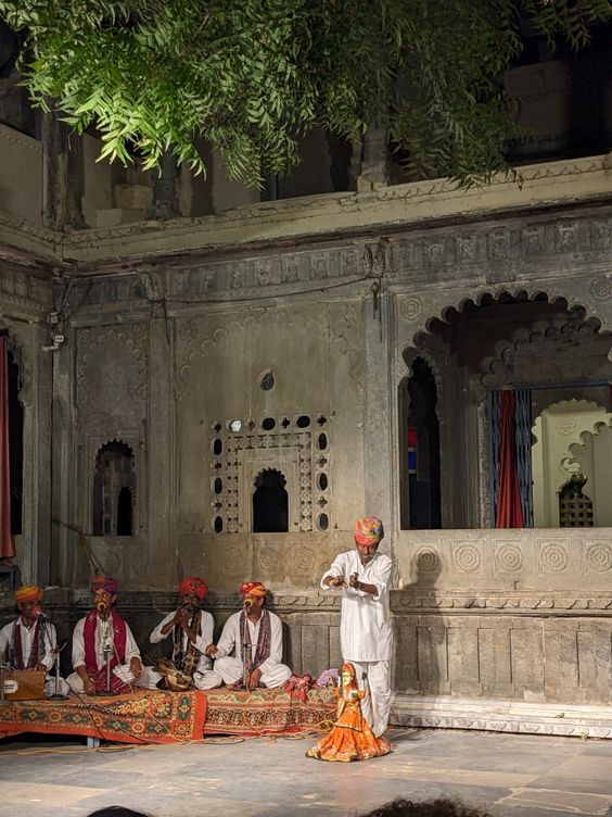 a puppet show at bagore ki haveli, udaipur.