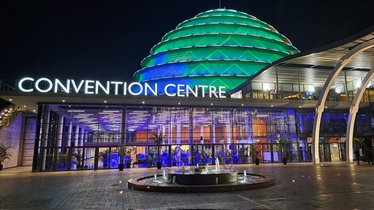 SciTech DiploHub (@scitechdiplohub) on Twitter photo 🗞 «<a href="/CityofKigali/">City of Kigali</a> lance un centre de recherche sur la #DiplomatieScientifique pour l'#Afrique, sous l'égide de <a href="/SciTechDiploHub/">SciTech DiploHub</a>, l'organisation internationale de diplomatie scientifique.» <a href="/TalksmartMedias/">Talk Smart Media</a>
#SciDipAfrica #ScienceDiplomacy
👉 talksmart.tv/?p=3051 🗞 «<a href="/CityofKigali/">City of Kigali</a> lance un centre de recherche sur la #DiplomatieScientifique pour l'#Afrique, sous l'égide de <a href="/SciTechDiploHub/">SciTech DiploHub</a>, l'organisation internationale de diplomatie scientifique.» <a href="/TalksmartMedias/">Talk Smart Media</a>
#SciDipAfrica #ScienceDiplomacy
👉 talksmart.tv/?p=3051