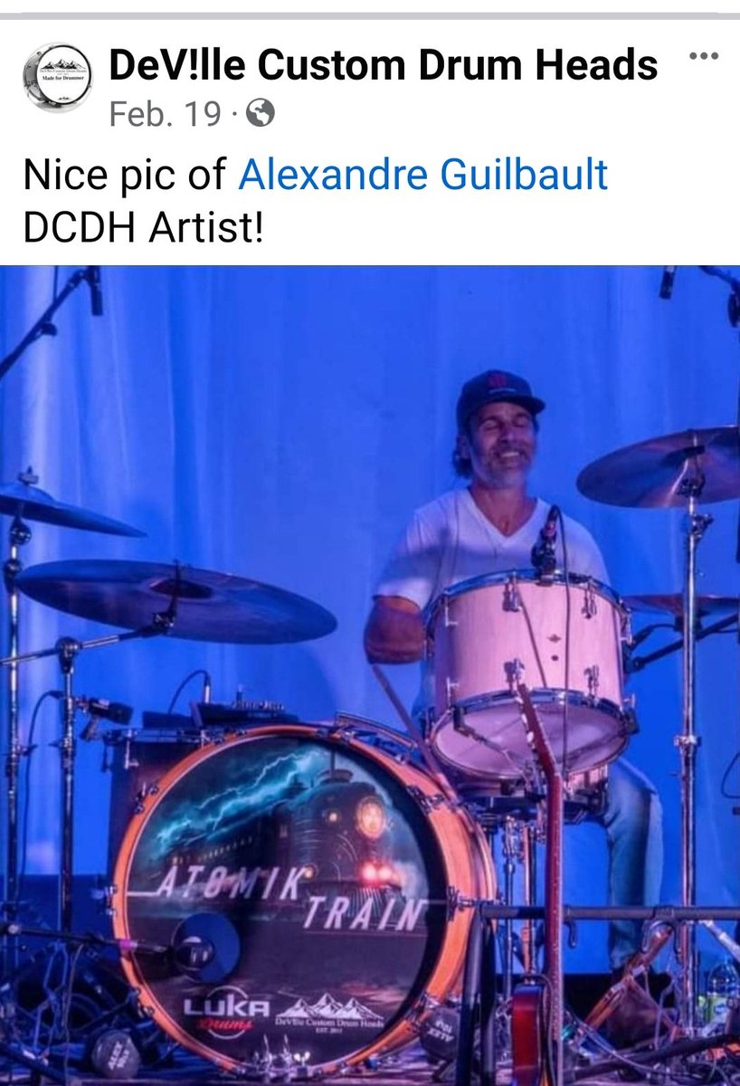 DeVlleCustom tweet picture