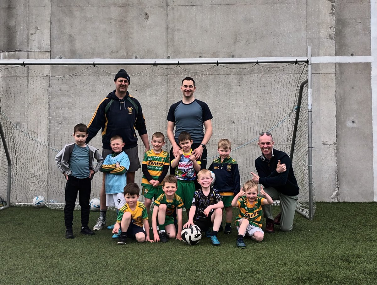 A photo from our U-6 group, who started up in the last few weeks. Thanks to the coaches Johnny McGill, Seamus, and Paddy