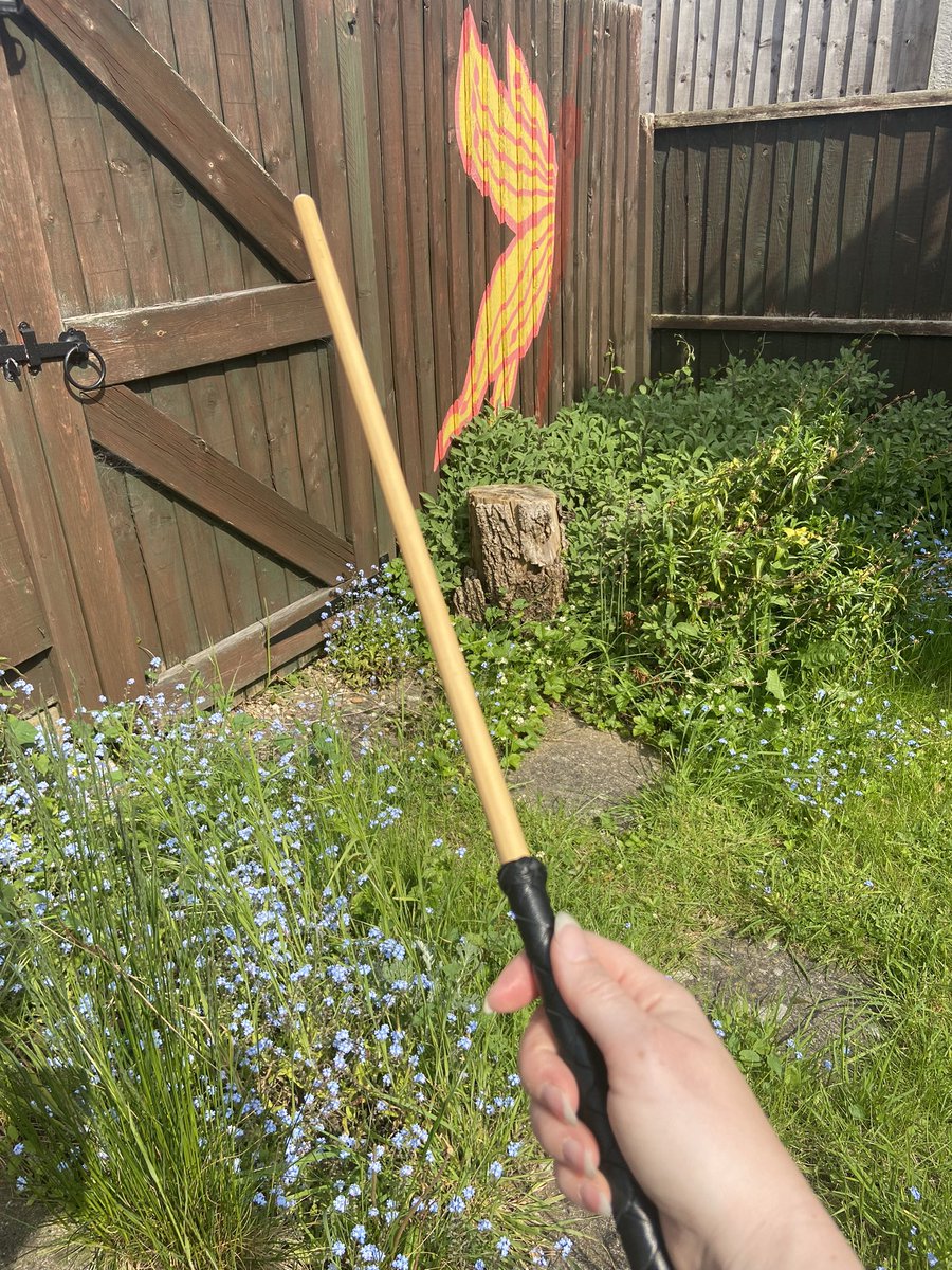 Bondatrix's tweet photo. Busy making some canes in the sunshine at Bondatrix today https://t.co/d6nBETfSmj #bdsm #sunshine #workoutside #canes https://t.co/mh3iGALdbM