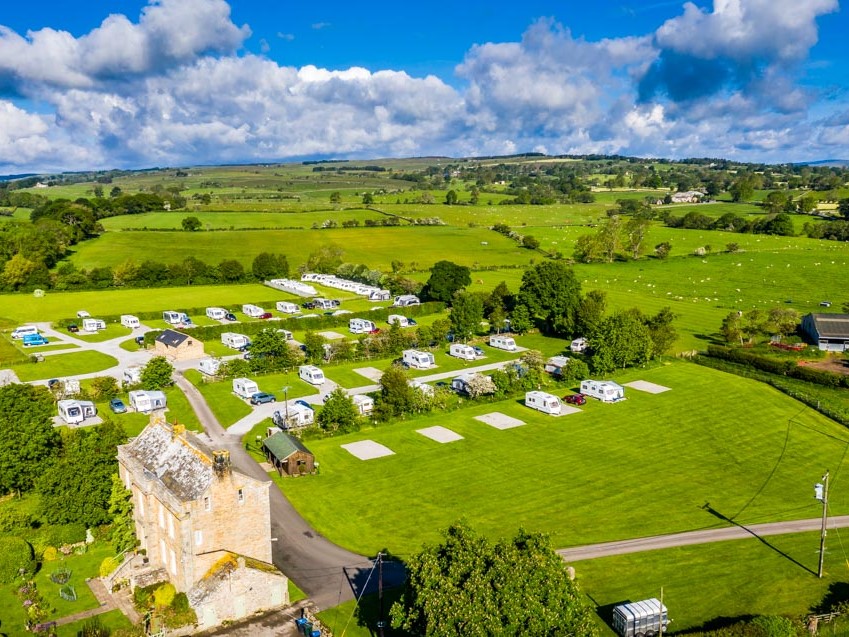 Nature camp - Friday 31 May to Sunday 2 June at #Doepark. Pitch your tent/caravan for a weekend of nature-based activities Book direct with Doe Park: doepark.co.uk. northpennines.org.uk/event/nature-c…
#NorthPenninesNatureFest24 #childrensactivities #nature #wildlife #CampingWeekend