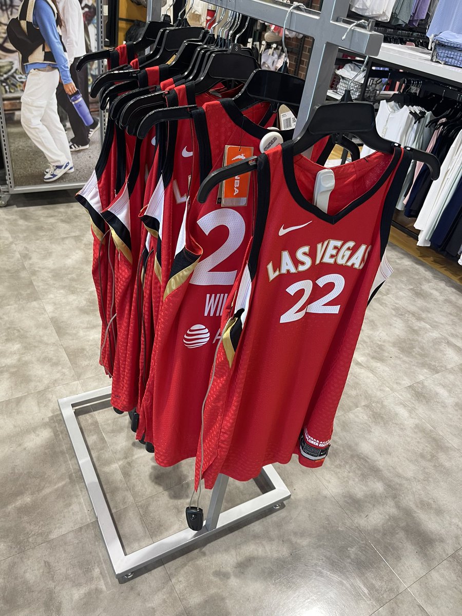Hey Y’all #FAMS we have our hometown girl @_ajawilson22 and her @LVAces coming home to CLA this Saturday and @DICKS has jerseys in stock so come see me before Saturday and I can’t wait to be in the seats Saturday. #EveryoneWatchesWomensSports