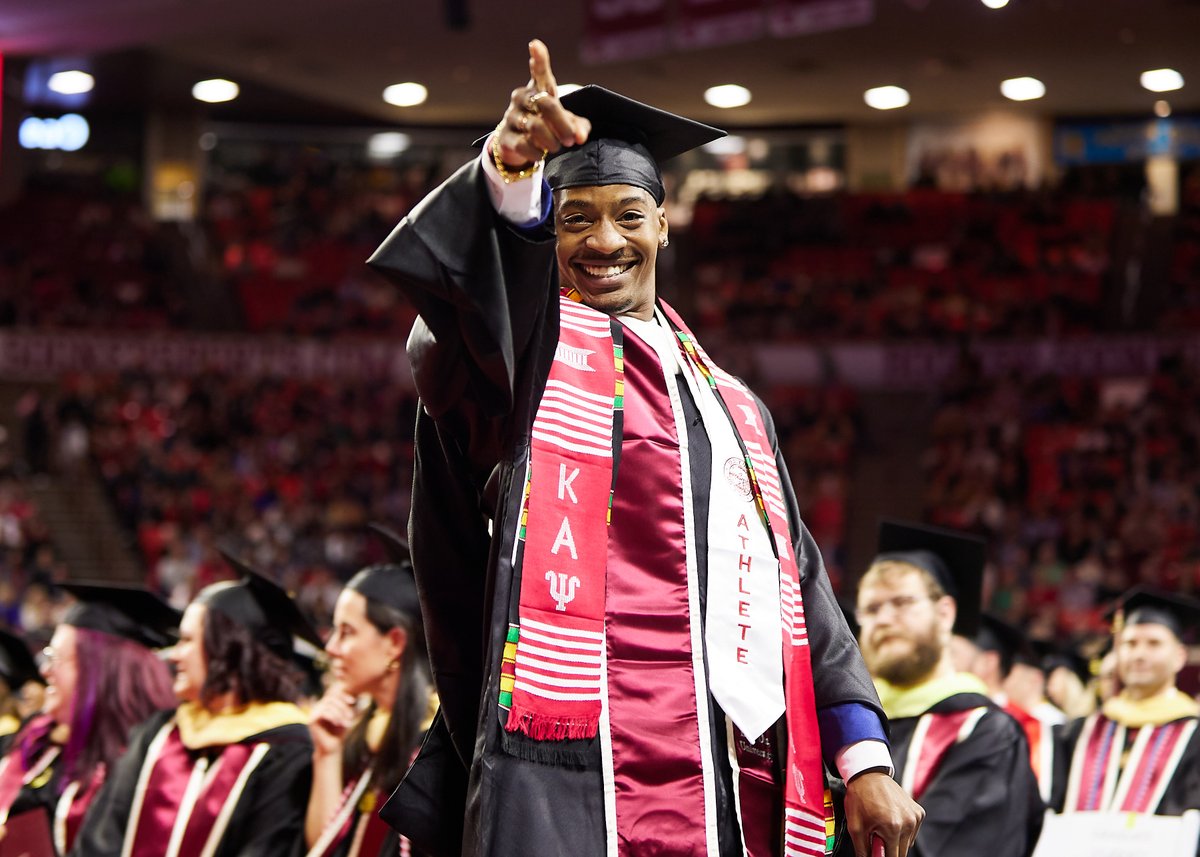 OU's Commencement Weekend kicks off tomorrow, and we want 𝐘𝐎𝐔 to feel prepared and ready to celebrate! Take a look at everything you need to know about this weekend's ceremonies, and let's make this a weekend to remember for #OU2024! ☝️🎓 Read more: link.ou.edu/4bkzwBh